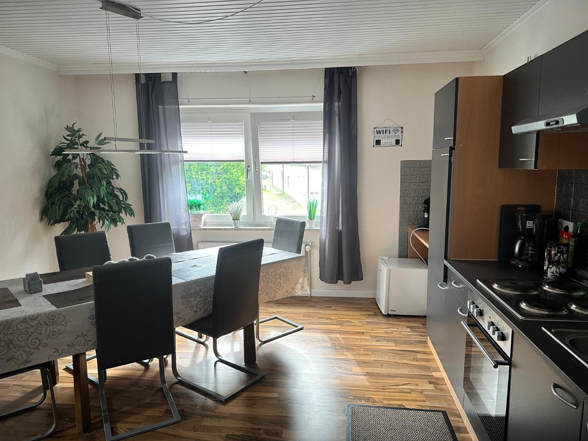 Ferienhaus Naehe Bad-Gandersheim Mit 5 Schlafzimmer Winzenburg ภายนอก รูปภาพ