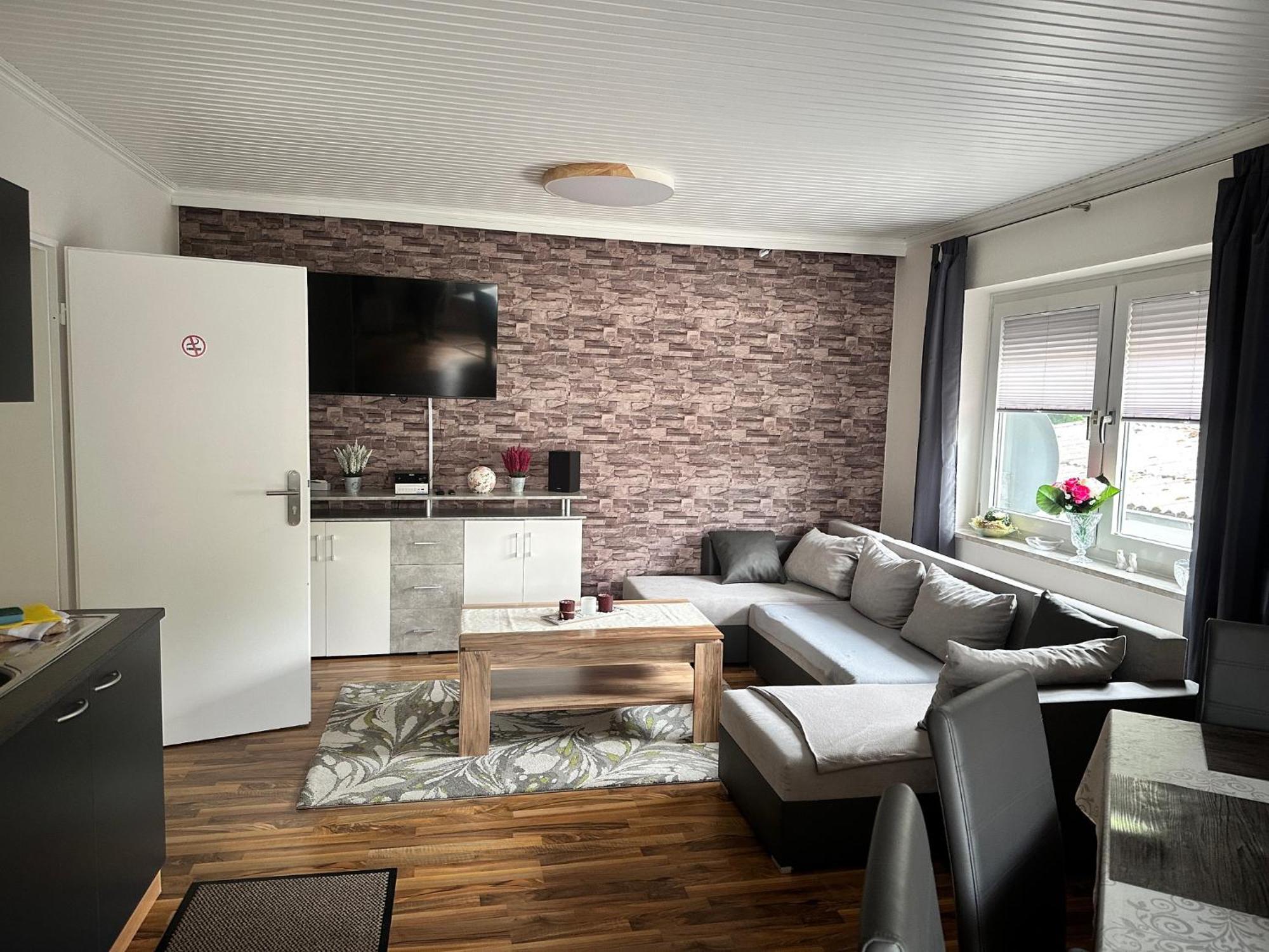 Ferienhaus Naehe Bad-Gandersheim Mit 5 Schlafzimmer Winzenburg ภายนอก รูปภาพ